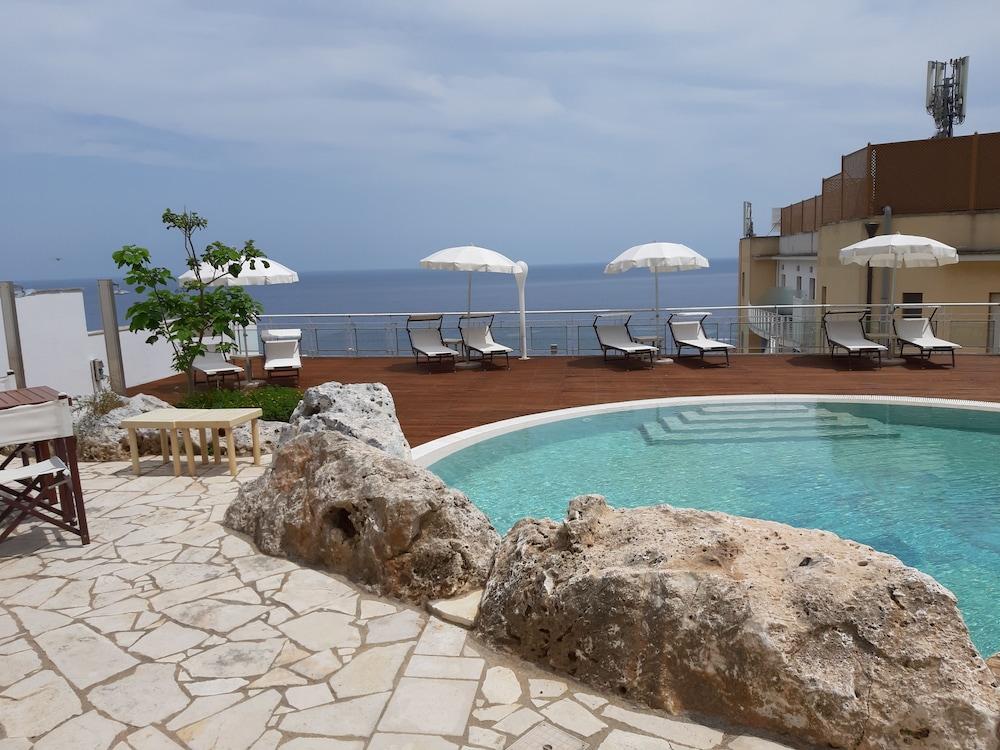 Hotel Aurora E Del Benessere Santa Cesarea Terme Εξωτερικό φωτογραφία